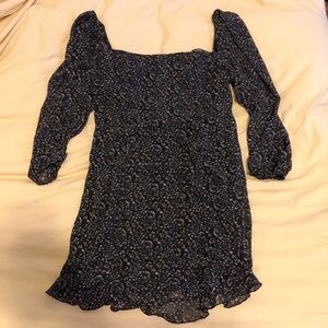 Square neck dress